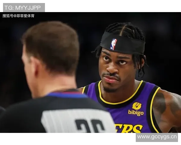 戈贝尔半场压哨补篮被判干扰球无效挑战成功引发热议 戈贝尔半场压哨补篮被判干扰球无效挑战成功引发热议