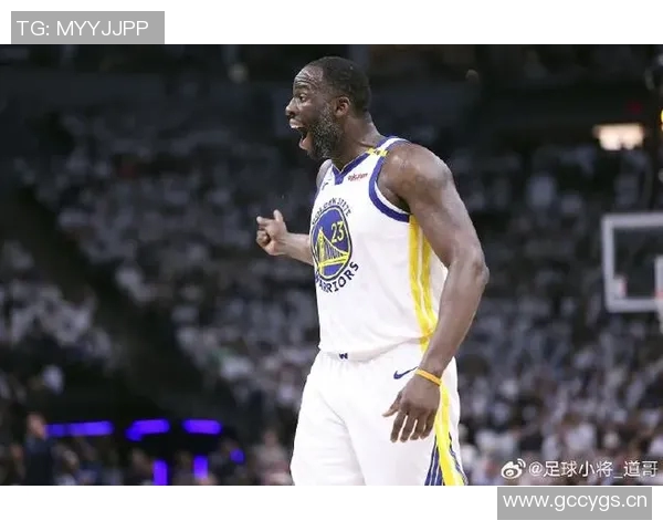 科尔赞霍福德防守智慧精准定位助球队稳固防线 科尔赞霍福德防守智慧精准定位助球队稳固防线