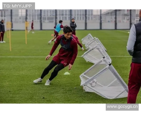 比赛日Vlog:重温亚冠柔佛DT与上海海港的激烈对决与精彩瞬间 比赛日Vlog:重温亚冠柔佛DT与上海海港的激烈对决与精彩瞬间