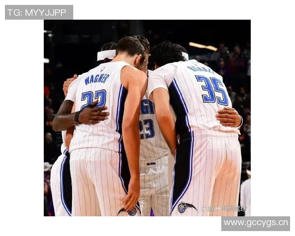 伊戈达罗20分钟高效表现7投5中斩获12分5篮板3助攻1抢断